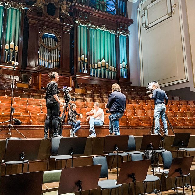 Filming for the next #KlickKlack interviewing @itselimchan and the @rsnooffical.
.
.
#scotland #mygroove #rsno #percussion @usherhall